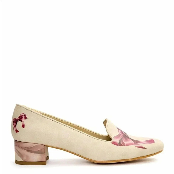 Goby Bow Print Loafer Pump - Picture 3 of 10